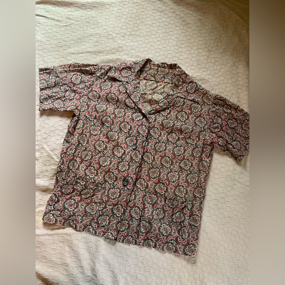 Vintage handmade cotton button down pajama top. Approx size S.